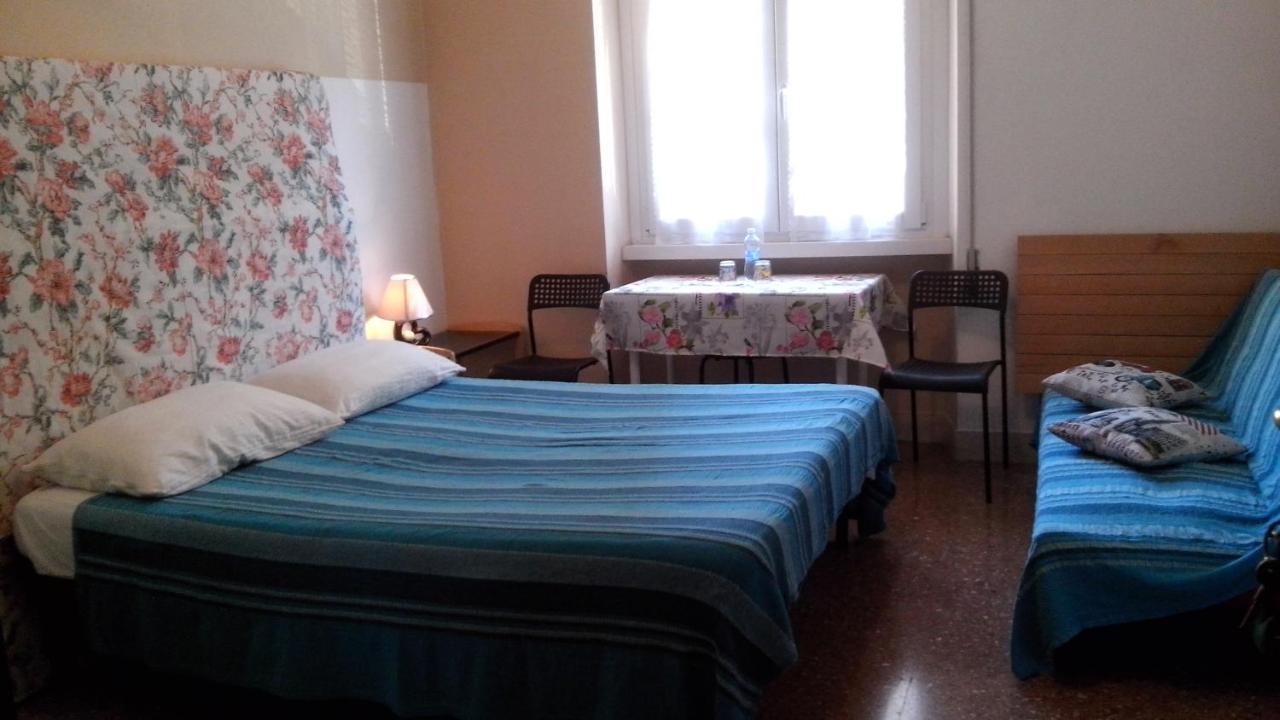 Affittacamere , Rooms Near Trastevere Station Rome Exterior photo